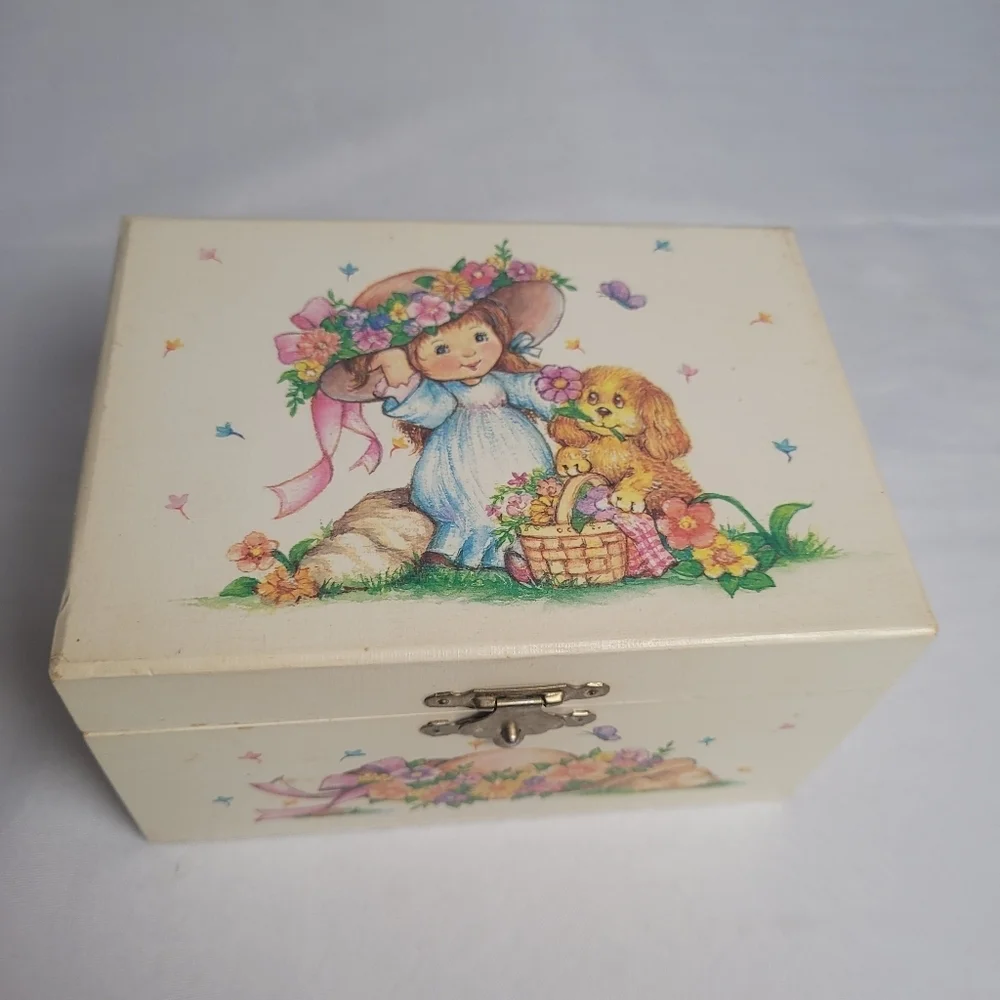 Vintage 1980's Girls Musical Ballerina Jewelry Box London Bridges Wal Mart